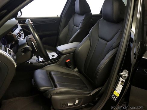 Used 2023 BMW X3 xDrive30i w/ Convenience Package image 10