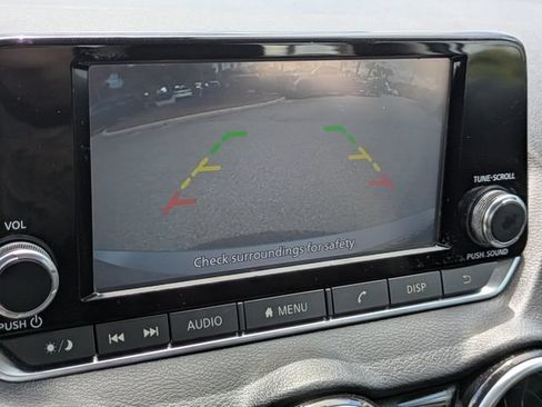 Used 2022 Nissan Sentra S FWD image 20