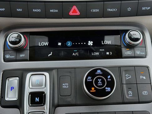 Used 2025 Hyundai Palisade Calligraphy AWD/4WD image 36
