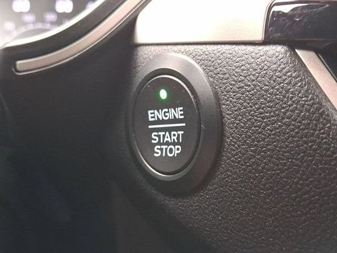 Used 2020 Ford Escape SEL AWD/4WD image 17