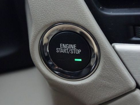 Used 2020 GMC Yukon Denali image 10