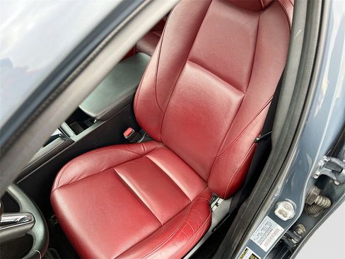 Used 2024 MAZDA MAZDA3 s image 22