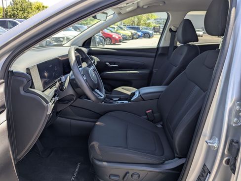 Certified 2025 Hyundai Tucson SEL AWD/4WD image 17