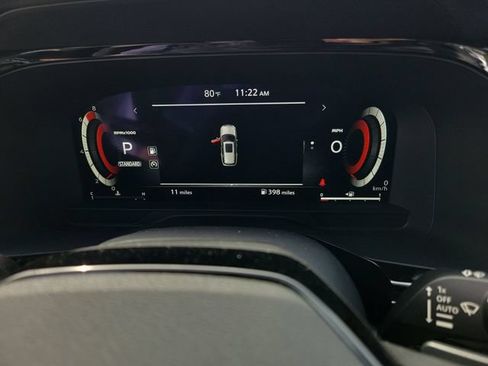 New 2026 Nissan Pathfinder Platinum FWD image 14