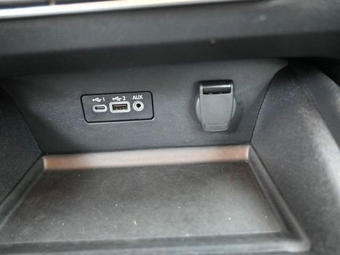 Used 2025 Nissan Altima 2.5 SV image 9