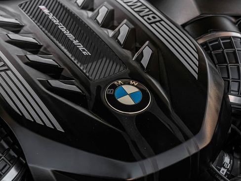 Used 2021 BMW X5 M50i image 69