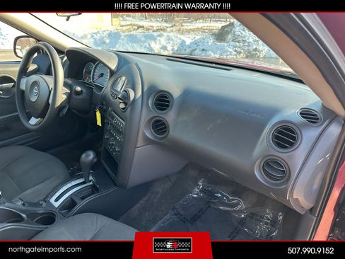 Used 2005 Pontiac Grand Prix w/ Drivers Package image 10