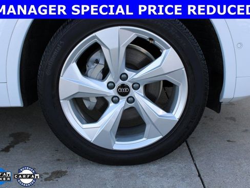 Used 2024 Audi Q5 2.0T Prestige w/ Prestige Package image 39