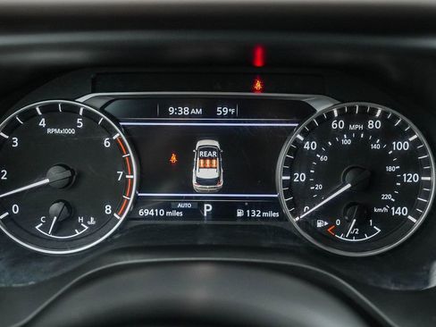 Used 2023 Nissan Rogue SV image 25