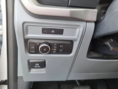 Used 2025 Ford F150 XLT w/ Equipment Group 301A Standard AWD/4WD image 26