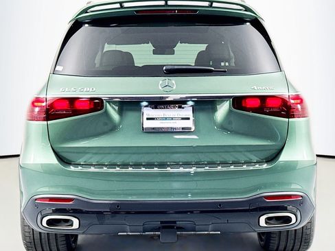 New 2026 Mercedes-Benz GLS 580 4MATIC image 3