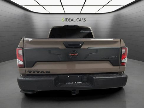 Used 2021 Nissan Titan PRO-4X w/ Pro-4x Convenience Package AWD/4WD image 6