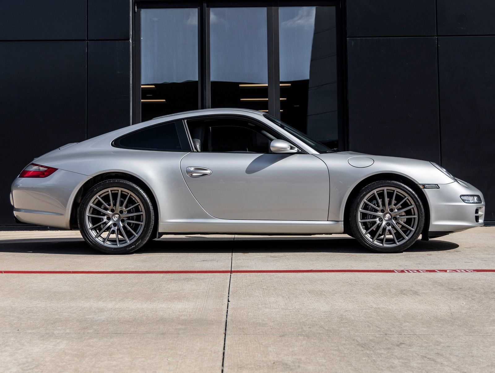 Used 2008 Porsche 911 Carrera RWD image 12