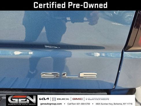 Used 2024 GMC Sierra 1500 SLE image 32