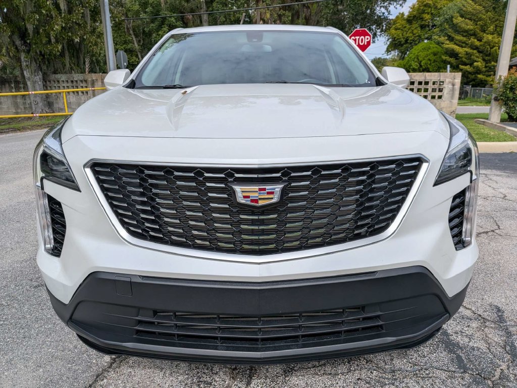 Certified 2019 Cadillac XT4 Luxury FWD image 9