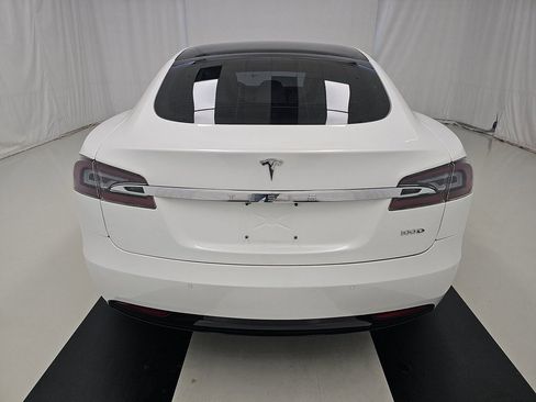 Used 2019 Tesla Model S 100D image 3
