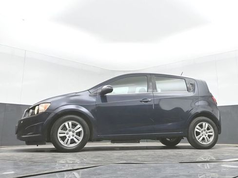 Used 2015 Chevrolet Sonic LT FWD image 40