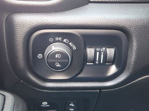 Used 2025 RAM 1500 Big Horn image 21