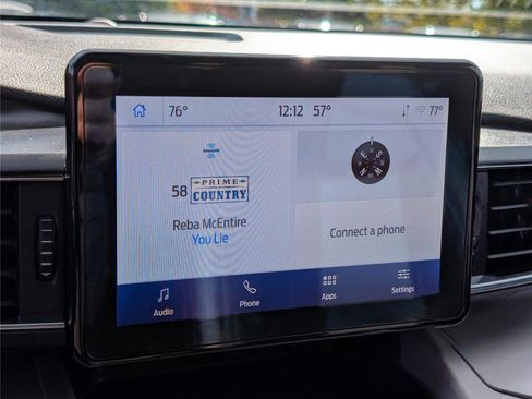 Used 2024 Ford Explorer XLT w/ Equipment Group 202A image 30