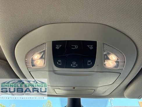 Used 2023 Chrysler Pacifica Touring-L FWD image 40