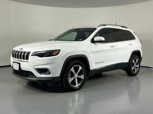 Used 2019 Jeep Cherokee Limited AWD/4WD image 3