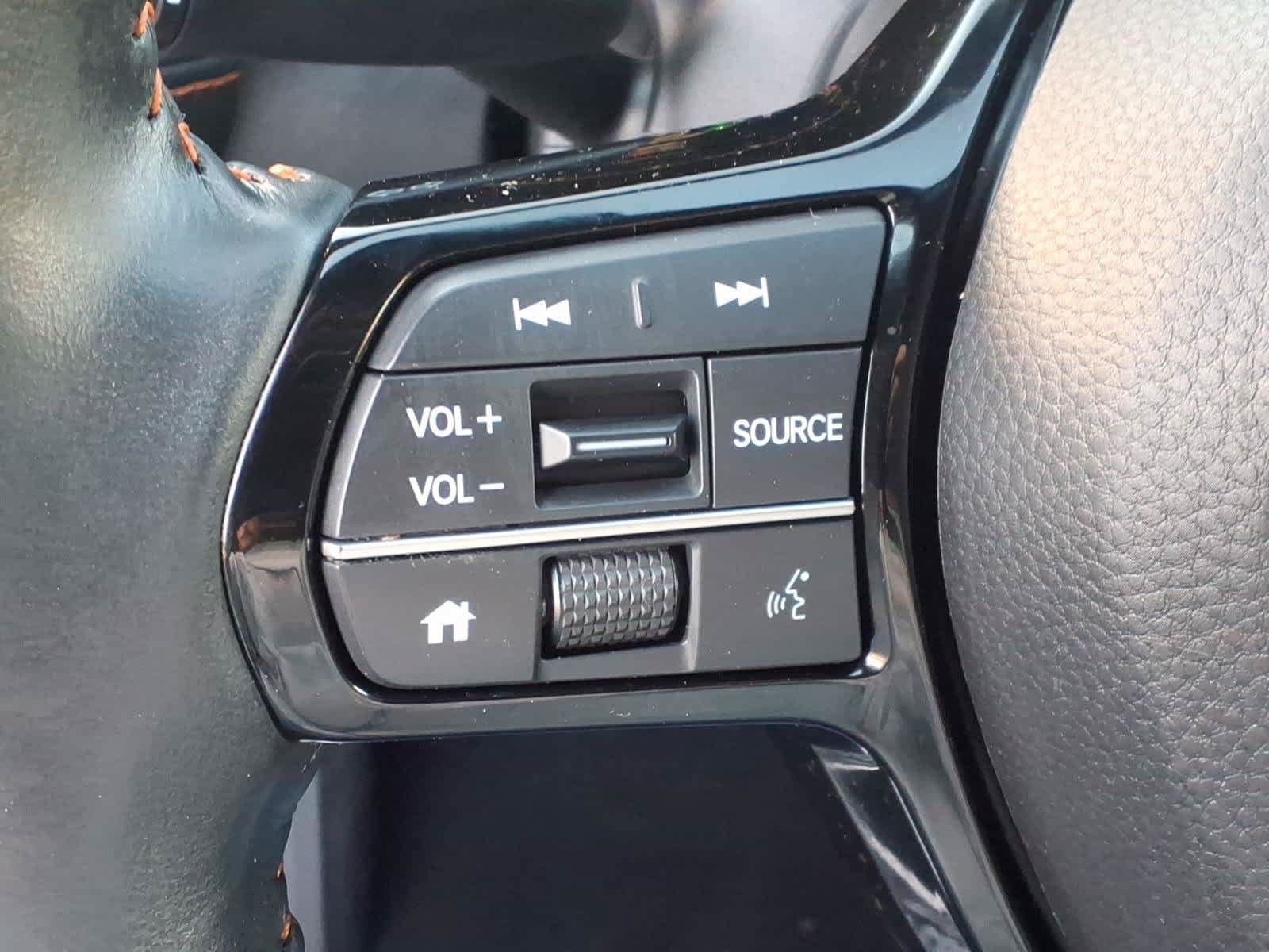 Used 2025 Honda HR-V Sport image 17