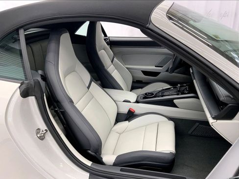 New 2026 Porsche 911 Carrera 4S AWD/4WD image 27