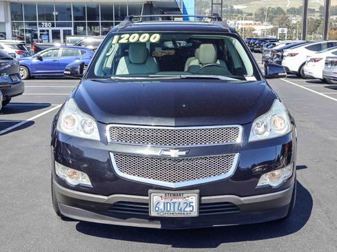 Used 2009 Chevrolet Traverse LTZ AWD/4WD image 19
