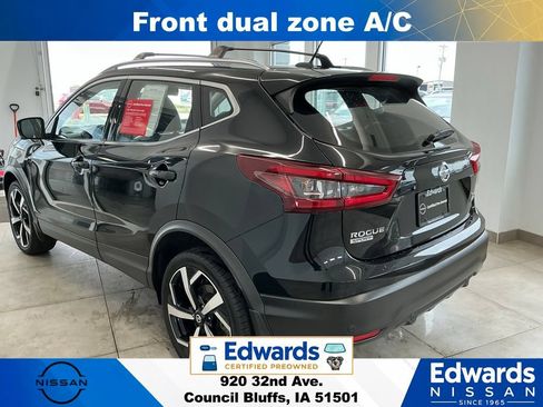 Used 2022 Nissan Rogue Sport SL AWD/4WD image 6