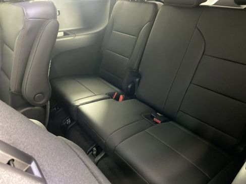 New 2026 Chevrolet Traverse Z71 w/ Driver Confidence Package image 24