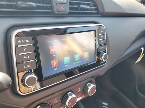 New 2025 Nissan Versa S w/ Trunk Package FWD image 24