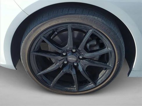 Used 2023 Genesis G70 2.0T AWD/4WD image 7