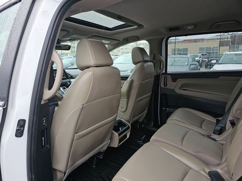Used 2022 Honda Odyssey EX-L image 13