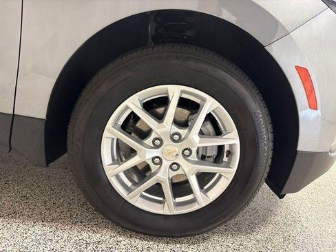 Used 2024 Chevrolet Equinox LT AWD/4WD image 33