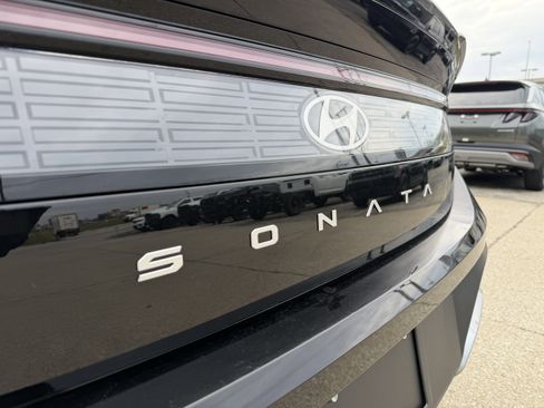 New 2026 Hyundai Sonata SE FWD image 8