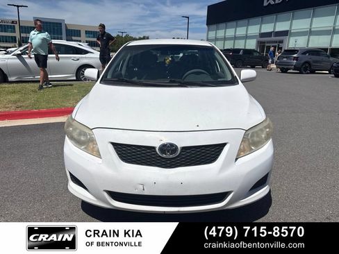 Used 2009 Toyota Corolla LE w/ All Weather Guard Pkg FWD image 3