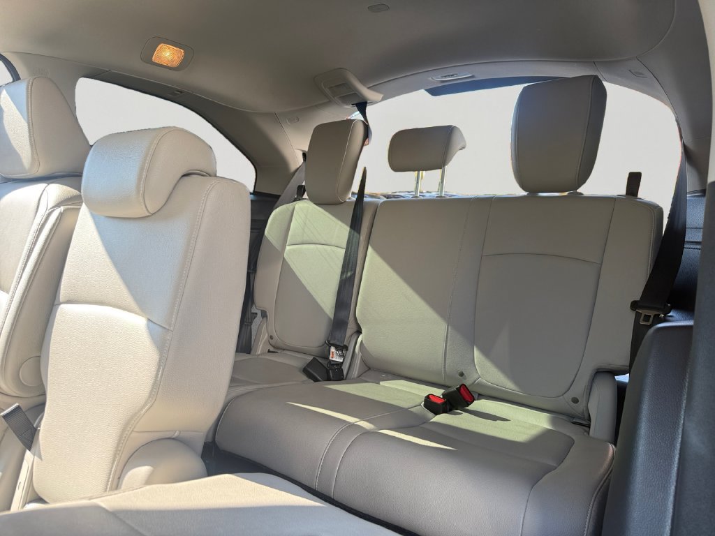 Used 2025 Honda Odyssey EX-L image 29