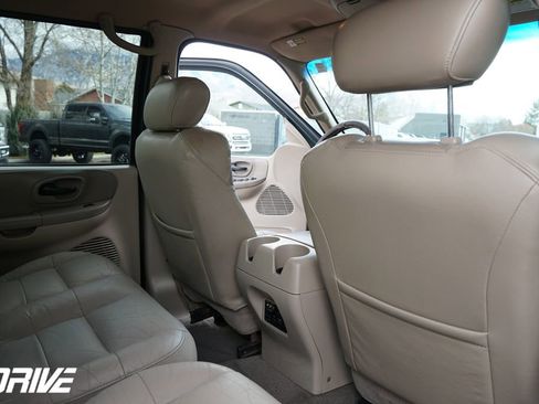 Used 2001 Ford F150 Lariat image 34