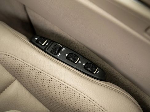 Used 2015 Mercedes-Benz E 400 Coupe w/ Premium 1 Package image 17