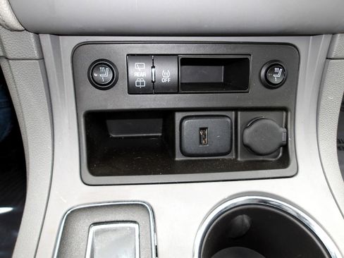 Used 2016 Chevrolet Traverse LS image 21