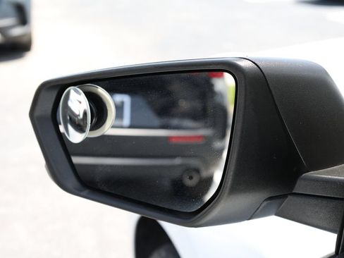Used 2019 Chevrolet Equinox LS FWD image 9