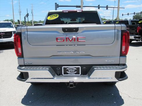 Used 2024 GMC Sierra 1500 SLT RWD image 6