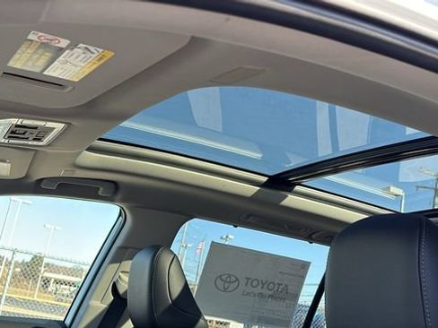 New 2026 Toyota Grand Highlander Limited image 23