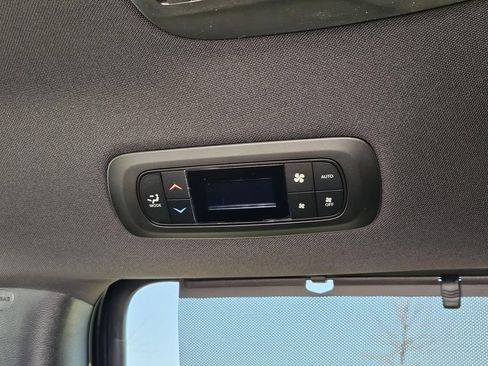 New 2026 Chrysler Voyager LX FWD image 12