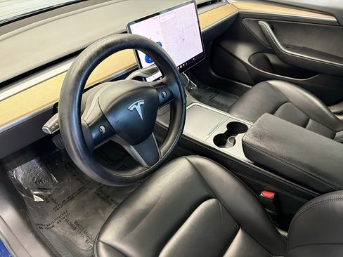 Used 2022 Tesla Model 3 RWD image 7