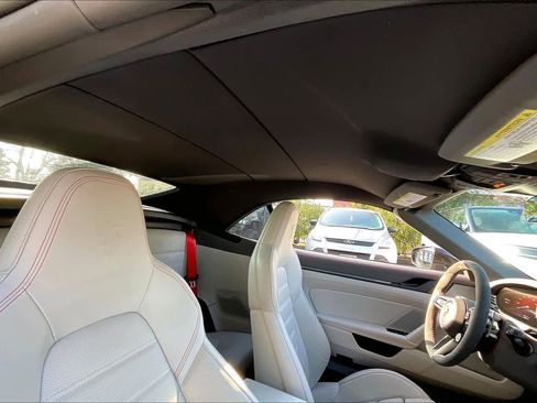 Used 2023 Porsche 911 Carrera GTS w/ Premium Package image 25