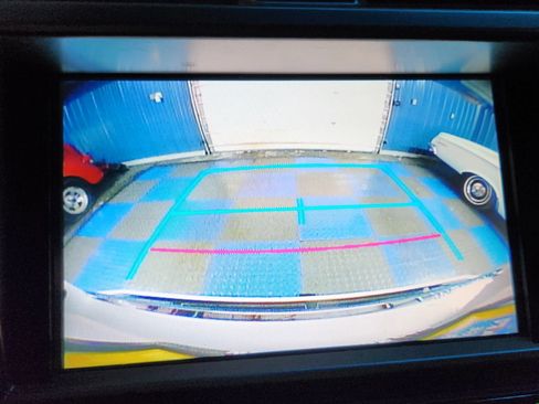 Used 2015 Lexus GX 460 image 34