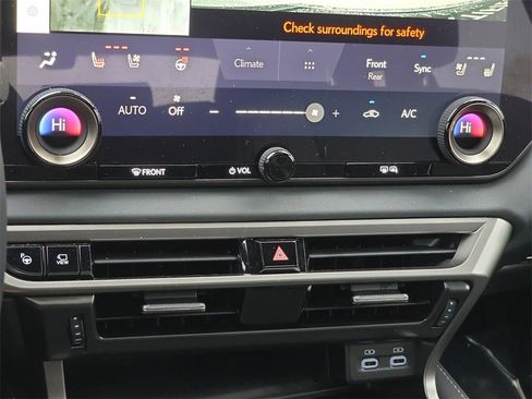 Certified 2024 Lexus RX 350 image 29