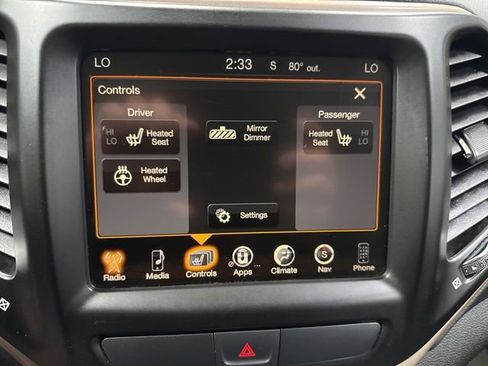 Used 2017 Jeep Cherokee High Altitude image 6