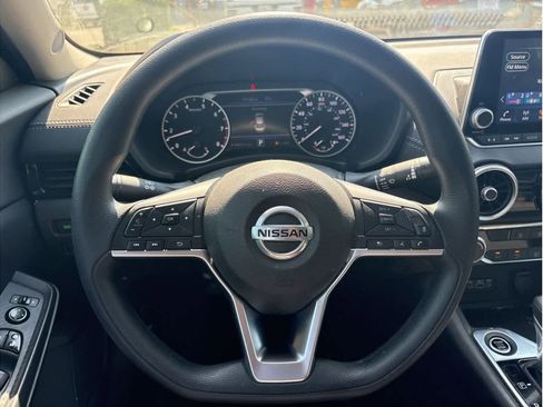 Used 2023 Nissan Sentra SV image 23